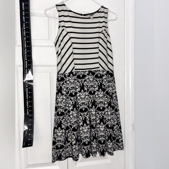 Xhilaration Striped and Patterned Sleeveless Dress - Picture 10 of 10